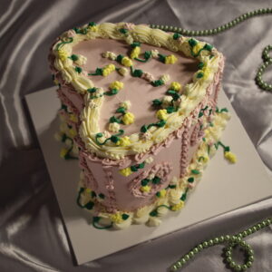 Kalpli Sarmaşık Vintage Pasta